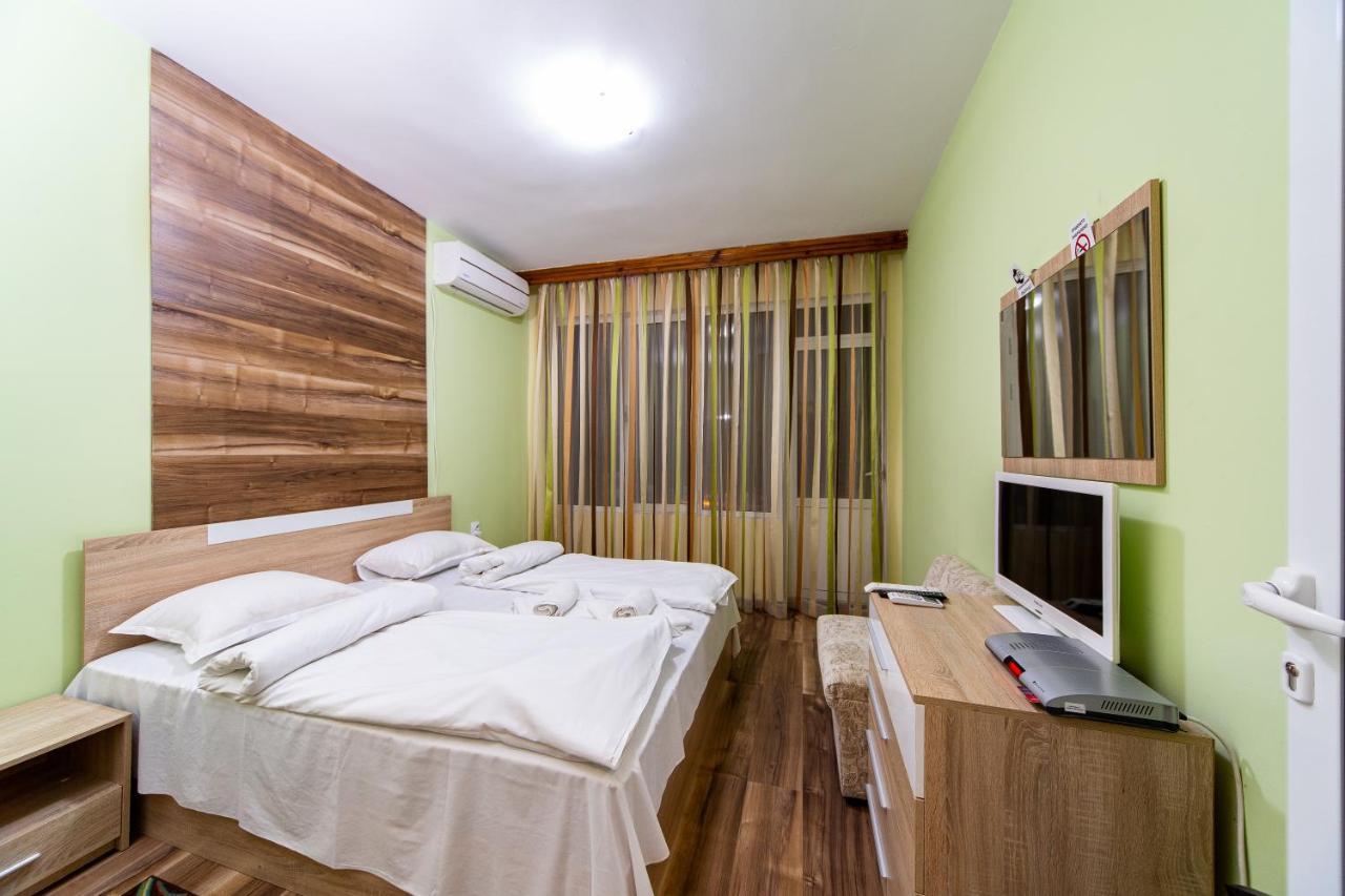 Hotel Tishina Starozagorski Bani Exterior photo